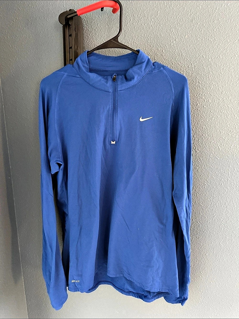Nike Dri-FIT Men's Blue Long Sleeve Hooded Top Size Large